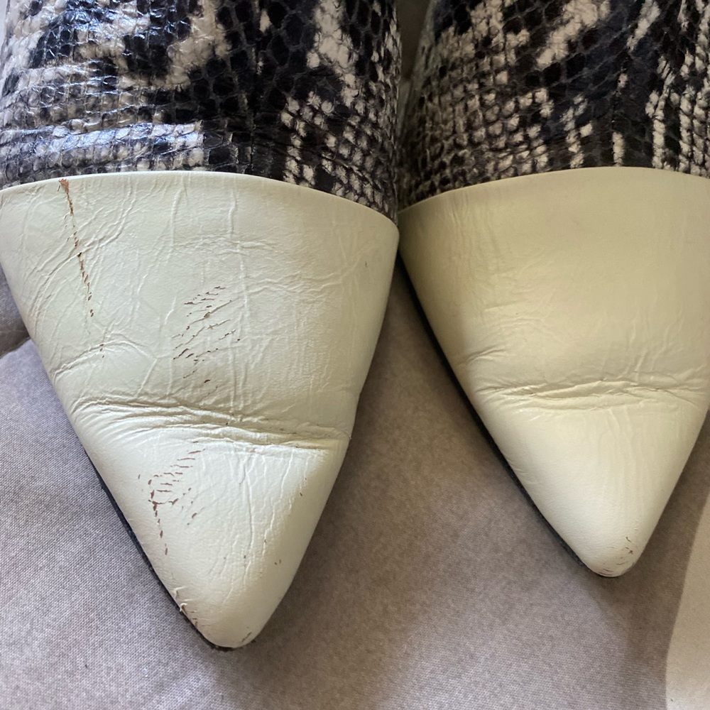 ***Sold****Rag & Bone Leather Beha Ankle Booties - So unique!! - Picture 5 of 13